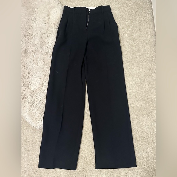 The Effortless Pant™ - Crepette Black - Picture 4 of 6